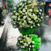 Kệ Hoa Chúc Mừng cao cấp, phong cách và đa dạng màu sắc, tuyệt vời để biểu đạt lời chúc thành công, thích hợp cho mọi sự kiện quan trọng.