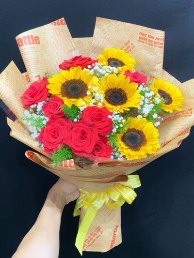 Bó hoa sinh nhật dành cho sếp thanh lịch và chuyên nghiệp, thích hợp cho môi trường công sở.