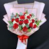 Bó hoa sinh nhật đẹp cho nam: Sự kết hợp tinh tế của hoa tươi và màu sắc cuốn hút, tạo nên món quà lý tưởng để chúc mừng ngày đặc biệt của bạn trai