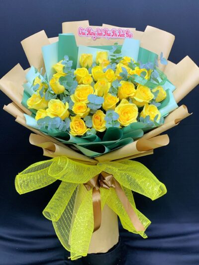 Bó hoa sinh nhật lịch lãm dành cho nam, tông màu nam tính, kiểu cách hiện đại, tặng phẩm tinh tế và ấn tượng cho dịp đặc biệt.